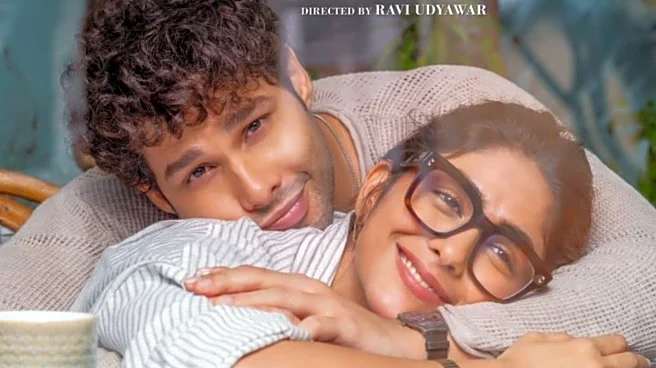 ‘Do Deewane Seher Mein’: First-look poster of Siddhant Chaturvedi, Mrunal Thakur's old-school romance out