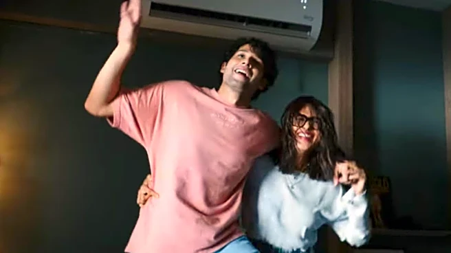 Do Deewane Seher Mein teaser out: Watch Siddhant Chaturvedi and Mrunal Thakur’s romantic drama