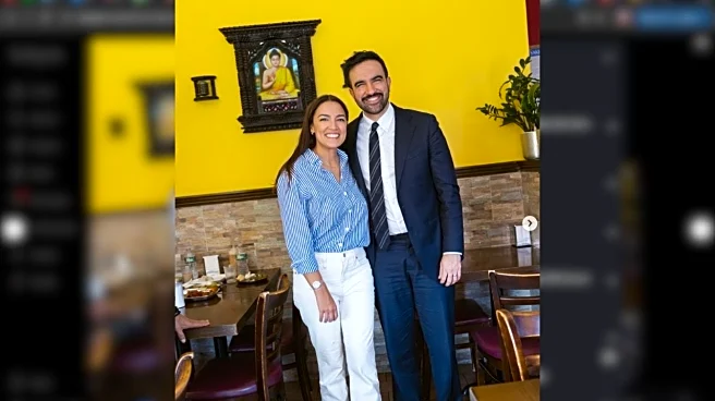 Zohran Mamdani and AOC’s momo lunch in Queens wins the internet on his first day as NYC mayor-elect