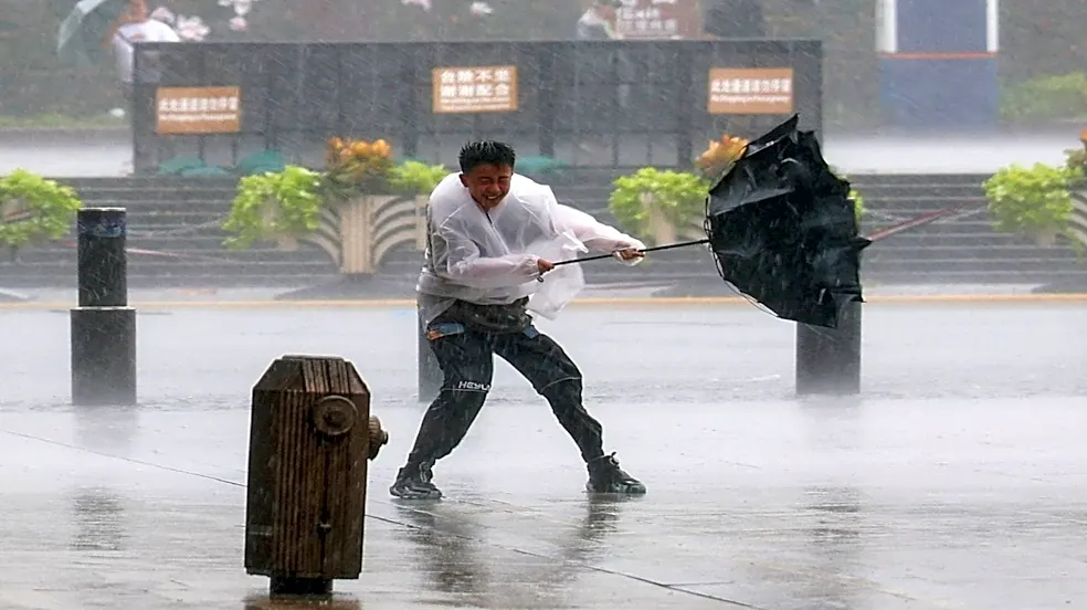 Taiwan shuts down ahead of Typhoon Champi, hundreds of flights cancelled