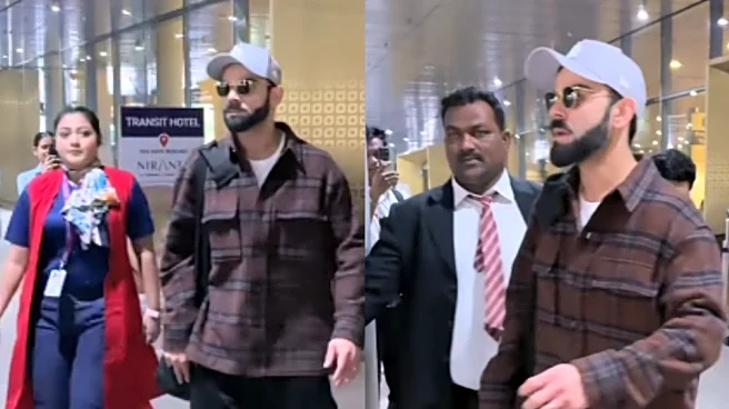 [WATCH] Virat Kohli obliges paparazzi with pictures upon landing in India for SA ODIs