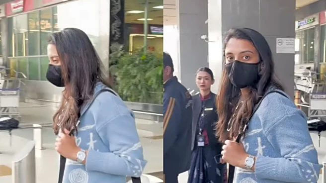 [WATCH] Smriti Mandhana makes first public appearance after calling off wedding with Palash Muchhal