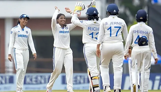 BCCI revises pay structure, women domestic cricketers to earn equal match fees