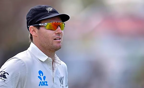 New Zealand all-rounder Doug Bracewell announces retirement from all forms of cricket