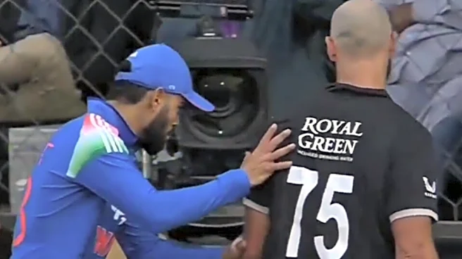 [WATCH] IND vs NZ 2026: Virat Kohli playfully pushes Daryl Mitchell off the field after Indore ODI century