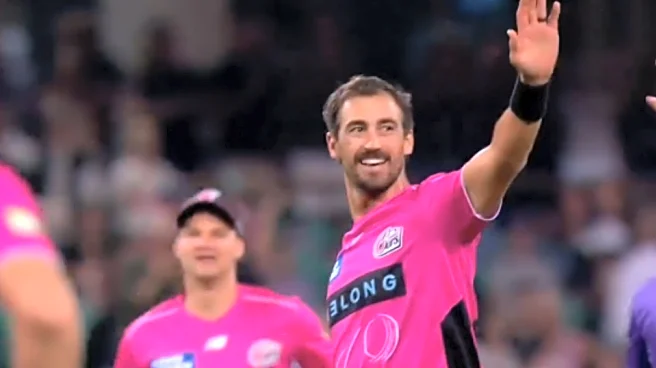 ‘Two old boys have another game left’ - Mitchell Starc on Steve Smith and his presence in BBL final