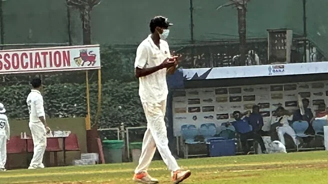 Ranji Trophy 2025-26: Mumbai players wear masks amid pollution concerns during clash against Delhi