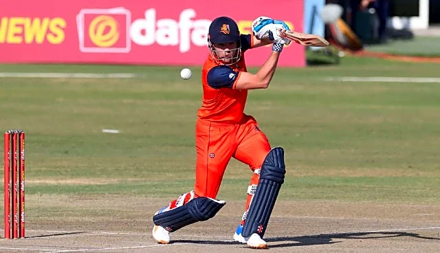 Bas de Leede ends Durham county stint to prioritize Netherlands job