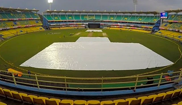 IPL 2026: RR vs RCB, Match 16 – Barsapara Stadium weather forecast & pitch report