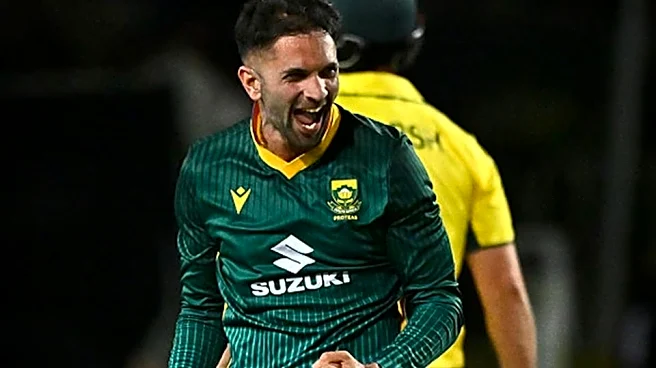 IPL 2026: Mumbai Indians sign Keshav Maharaj as injured Mitchell Santner's replacement