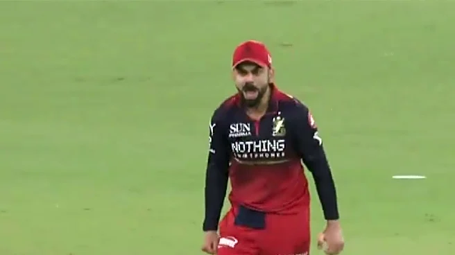 [WATCH] Virat Kohli aggressive celebration after taking Shubman Gill's catch during GT vs RCB