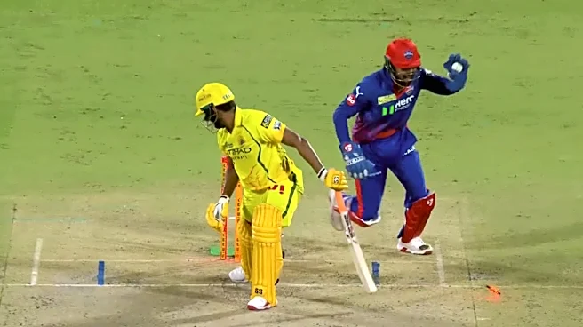 IPL 2026: Video of the Day: KL Rahul channels his inner MS Dhoni, performs rapid stumping against Chennai Super Kings
