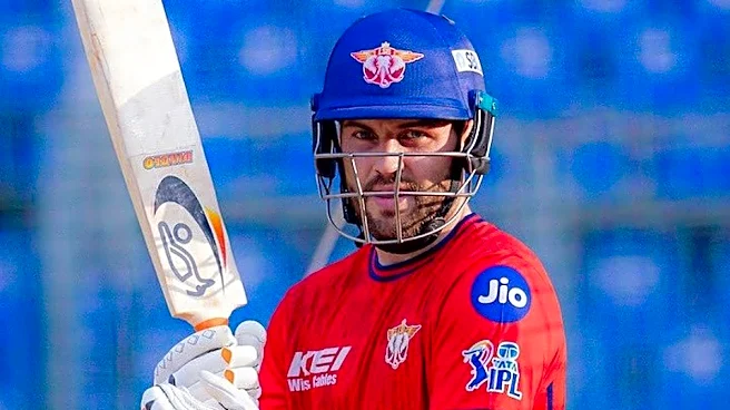 Why Josh Inglis not playing in LSG vs RCB?