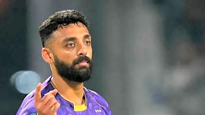 IPL 2026: Why are Varun Chakravarthy and Romario Shepherd not playing Match 57?