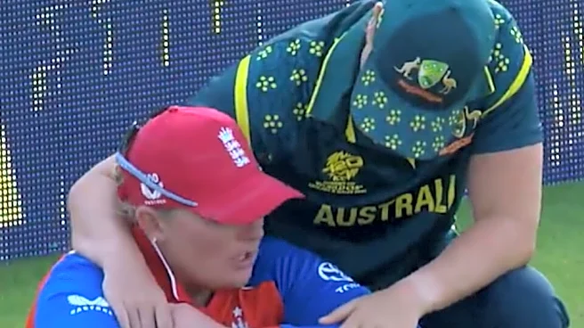 [WATCH] Georgia Voll comforts Sophie Ecclestone after England's heartbreak at Women's T20 World Cup 2026 final