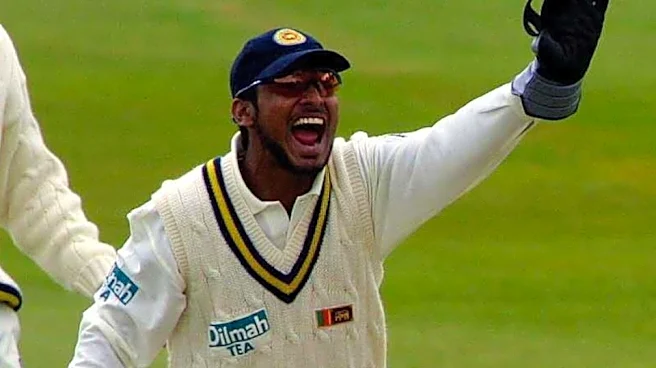 'You guys cheat, that's what your parents teach you' - Kumar Sangakkara's remark on India star after Muralitharan assault