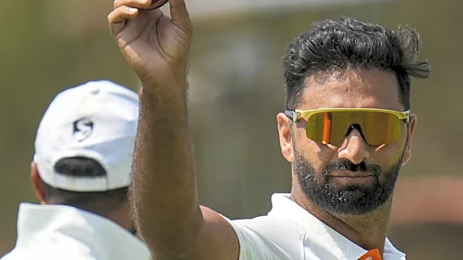 Auqib Nabi signs for Surrey to play County Championship ahead of New Zealand tour