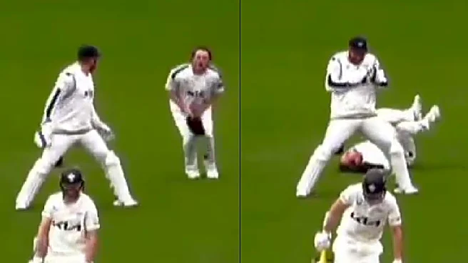 Jonny Bairstow inadvertently hits Dom Bess in groin area while returning ball, bursts into laughter during Surrey vs Yorkshire clash