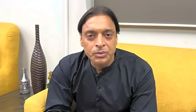 'Just look at the intent' - Shoaib Akhtar questions Babar Azam after Razaullah's blistering knock
