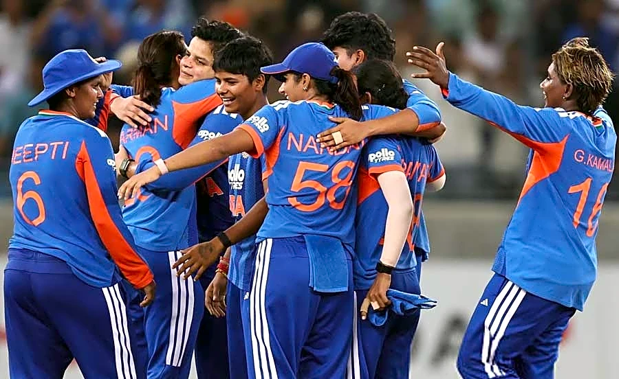 Deepti Sharma, Niki Prasad rescue India after top-order collapse in 1st T20I against Zimbabwe