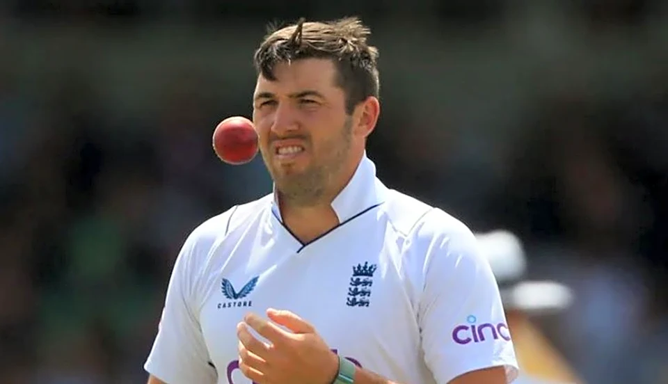Jamie Overton not ruling out Test return if approached by Root and Fleming