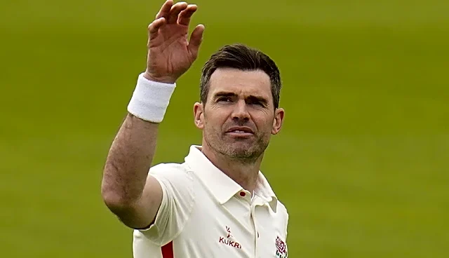 Nasser Hussain slams Lancashire for not renewing James Anderson's contract