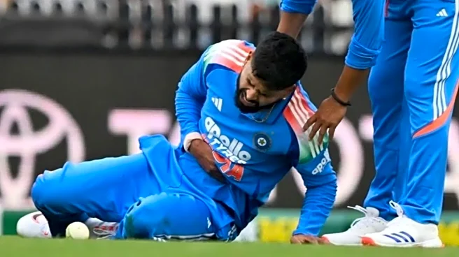 Shreyas Iyer In ICU After Internal Bleeding: Complete Injury Details