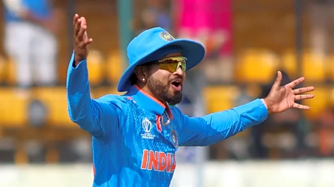 Shreyas Iyer fainted in Sydney dressing Room, will remain in Hospital for a Week: Report