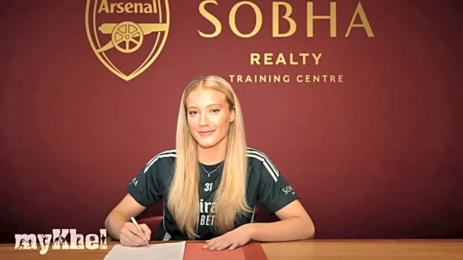 Smilla Holmberg Joins Arsenal On Long-term Contract To Bolster Defence