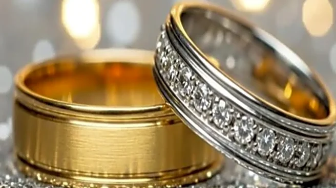 Gold Rate Today At Record Highs, Silver Prices Drop on 24 January 2026 in India; Jump of Above Rs 2.3 Lakh in 24K/100gm in Week;