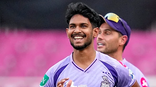 IPL 2026: What Happened to Matheesha Pathirana as Walks Back after 8 Balls into KKR Debut? Will He Bowl Again?