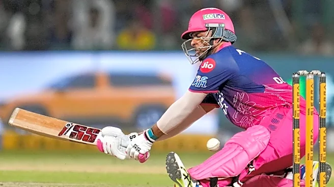 DC vs RR, IPL 2026: Rajasthan Royals Suffer Batting Collpase, lose 6 Wickets for 32 Runs!
