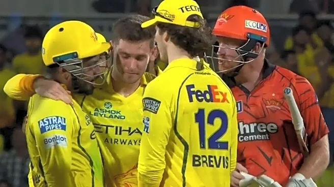 IPL 2026: Sanju Samson, Heinrich Klaasen get Involved in Heated Spat after Dismissal - Watch
