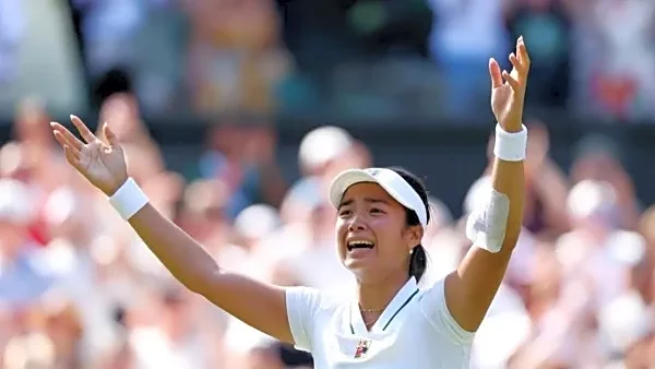 Wimbledon 2026: Swiatek's defence ended by stunning third-round exit to Eala