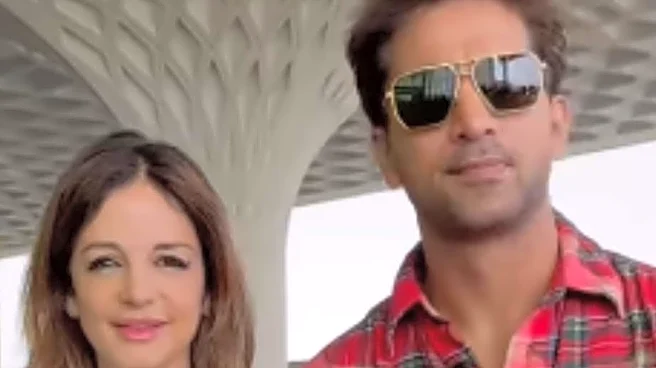 Are Sussanne Khan And Arslan Goni Heading For A Vacation? Fans Spot Them At Airport