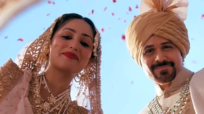 Emraan Hashmi And Yami Gautam’s Old-School Romance Shines In Haq’s First Song Qubool