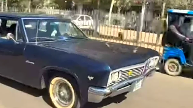 ‘CJ Shows Up Out Of Nowhere’: Car Enthusiasts Excited As 1965 Chevrolet Impalas Take Over Gurugram Streets | Video