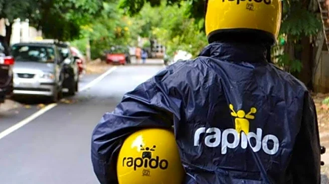 19-Yr-Old, On Scooty With BF, Spots Cop Dad Following Them! Then Comes A ‘Rapido Twist’ — Will She Be Saved?
