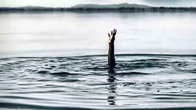 Teen Drowns In Ganga During Chhath Puja Celebrations In Uttar Pradesh, Another Missing