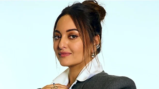 Sonakshi Sinha Reacts To Troll Calling Her ‘Aunty’: ‘I’ll Unblock You Just To Block You Again’