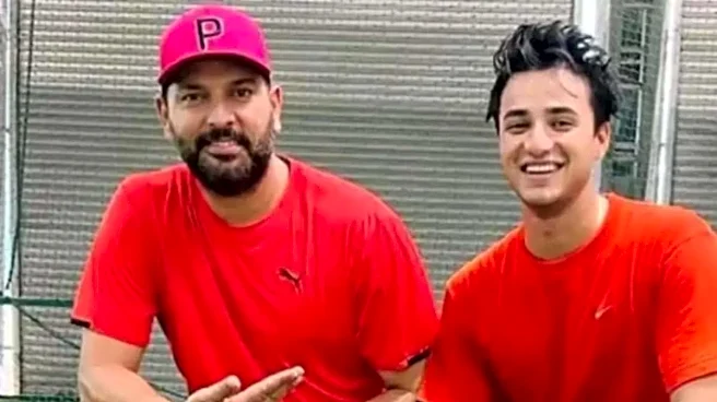 'Ye Mar Jayega, Pit Jayega, Lekin...': Yuvraj Singh Reveals Abhishek Sharma's Biggest Secret | Watch