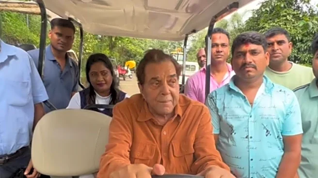 Dharmendra’s Dussehra Message Wishing ‘Health and Happiness’ Goes Viral Amid Health Concerns
