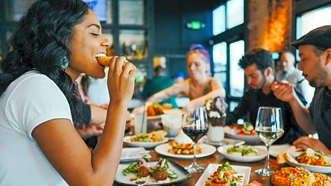 Nutritionist Shares 8 Tips To Stay On Track With Your Diet While Eating Out