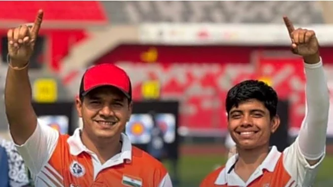 Finals Bow! India Duo Of Abhishek Verma, Deepshikha Guarantee Medal Asian Archery Championships With...