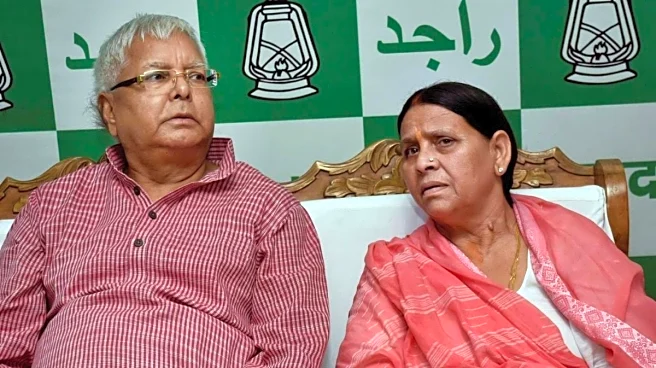 The Yadav Parivaar: Who Are Lalu And Rabri’s 9 Children And What Do They Do?