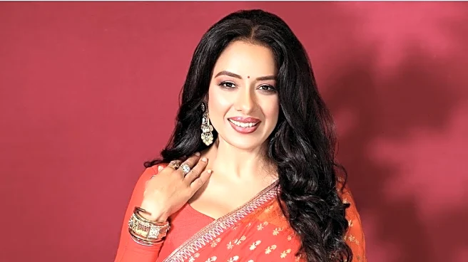 In New Episode, Anupama Prepares To Leave For Mumbai With Ishani And Pari