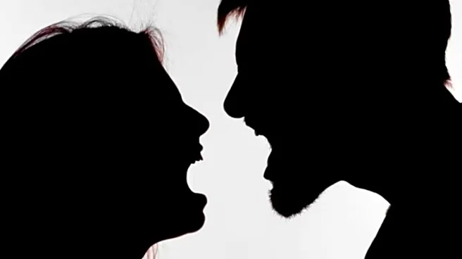 ‘Different People Have Different Experiences’: Why Women Avoid Living With In-Laws, Internet Responds Strongly