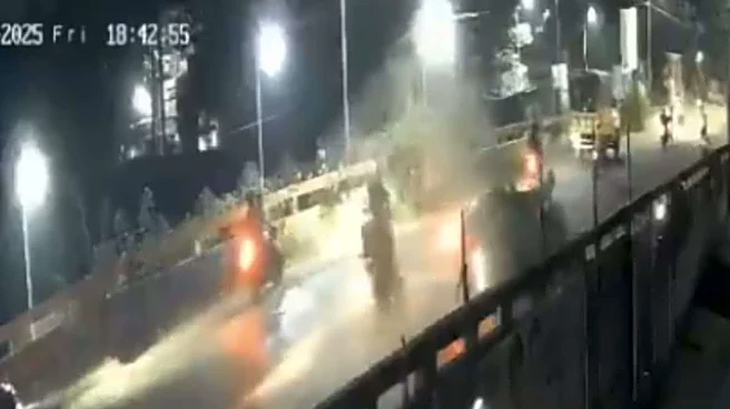 4 Killed As Driver Suffers Heart Attack, Rams Car Into Multiple Two-Wheelers On Thane Flyover