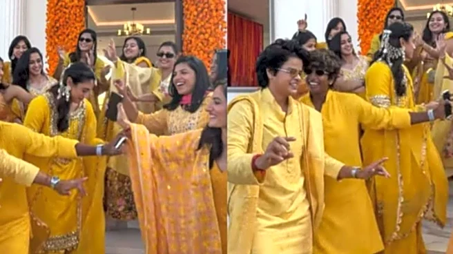 Smriti Mandhana Dances To Dhol Beats With India Women's Cricket Team In Haldi Ceremony | Video