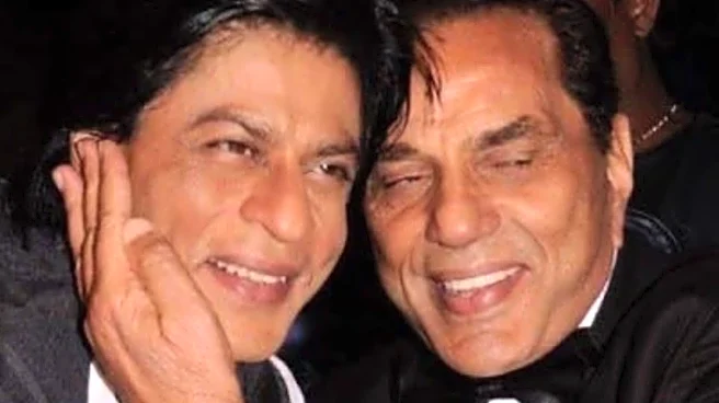 Shah Rukh Khan Pens Heartfelt Note For 'Father Figure' Dharmendra, Says 'You Are Immortal'